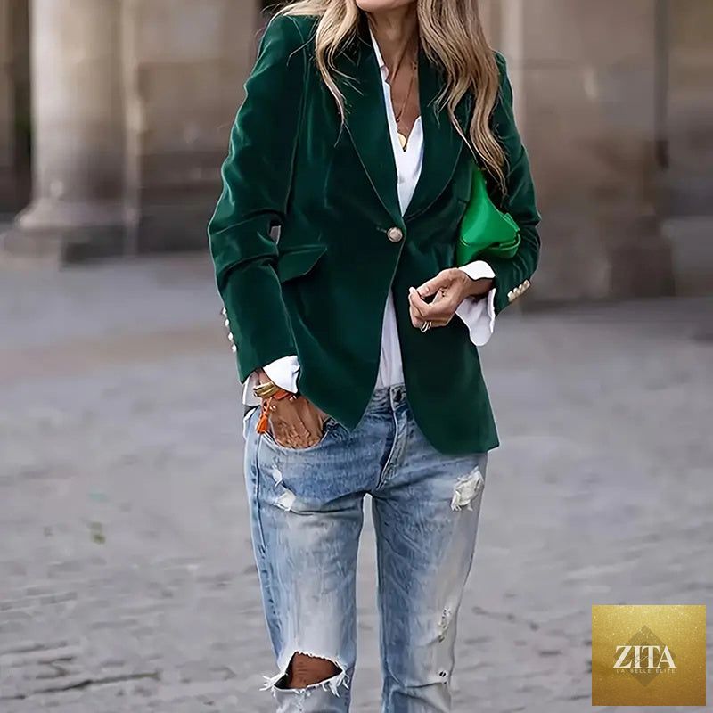 Women’s slim-fit notch-lapel blazer by FitiqueFit, casualwear style, shown in a tailored fit with lapel details.