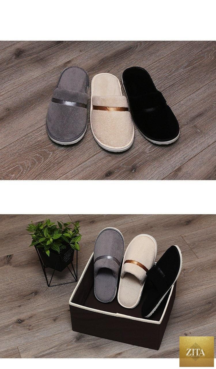 White women's plush slippers with star design, thick soles, antiskid grip, soft interior, ideal for indoor and outdoor use.