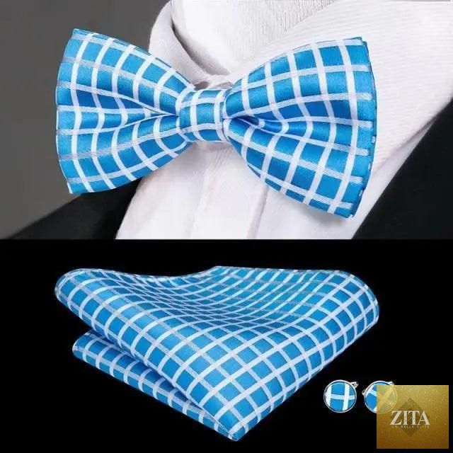 Stevvex green silk bow tie with matching pocket square and cufflinks, elegant wedding or party accessory for men.