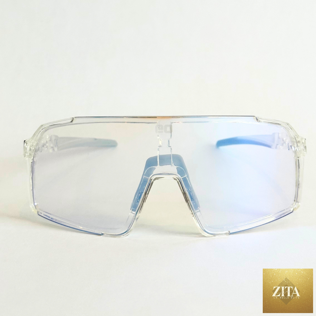 Eastern Outer Uno Mas Photochromic+ sunglasses with clear lenses, showcasing the stylish design and lightweight frame.