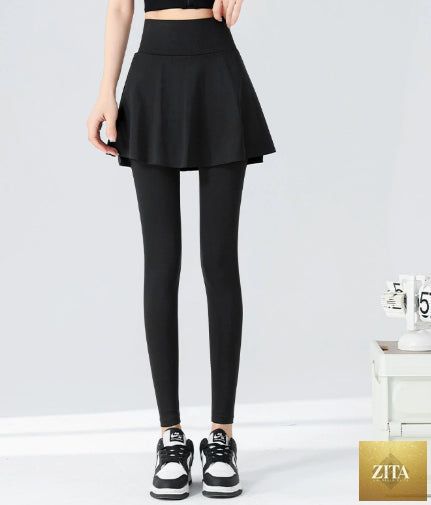Women's high-waisted yoga pants with butt-lifting effect, featuring a snug fit and stretchy fabric for active wear.