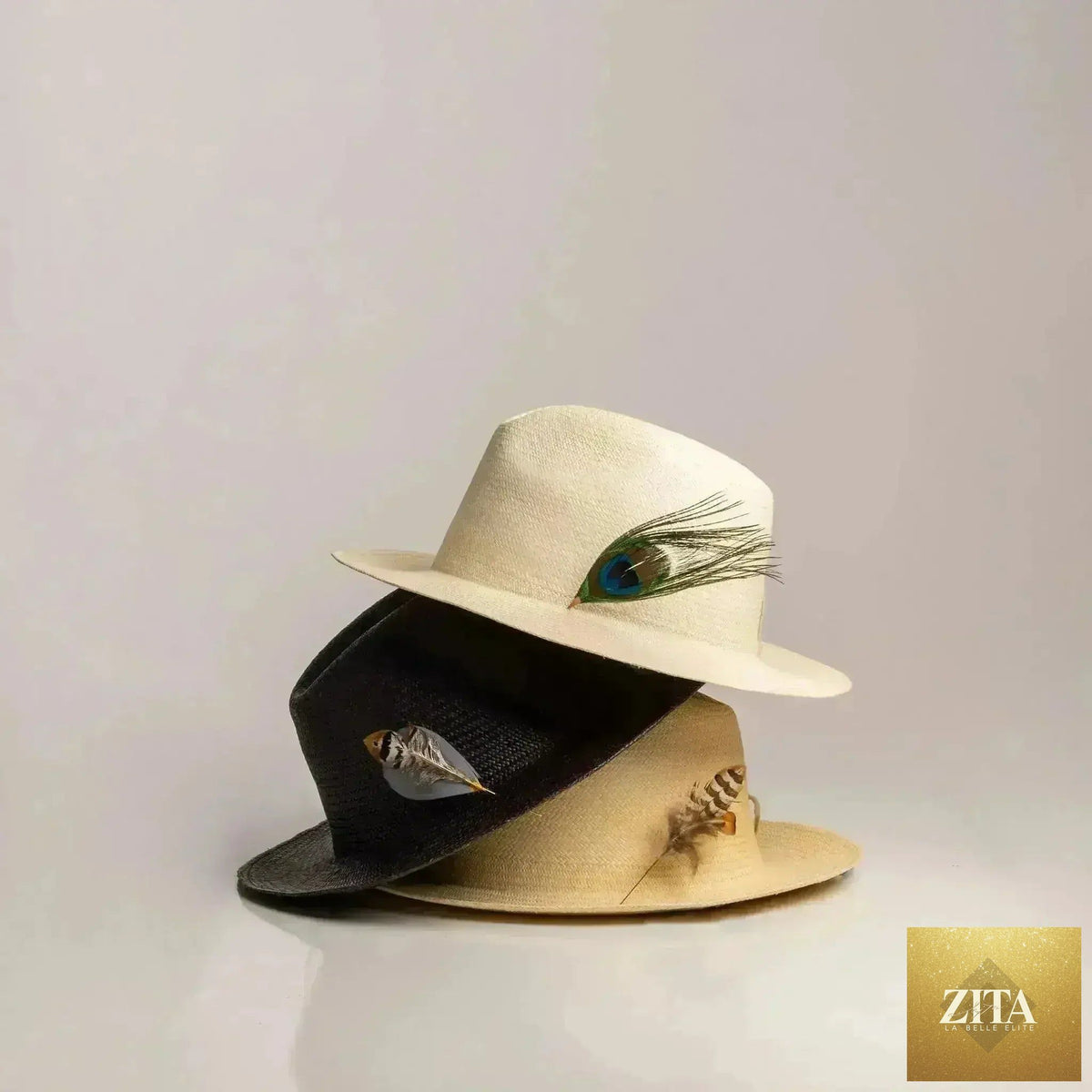 Unisex Femstylo Panama hat made of fine Ecuadorian straw, featuring a classic fedora style with a woven texture.