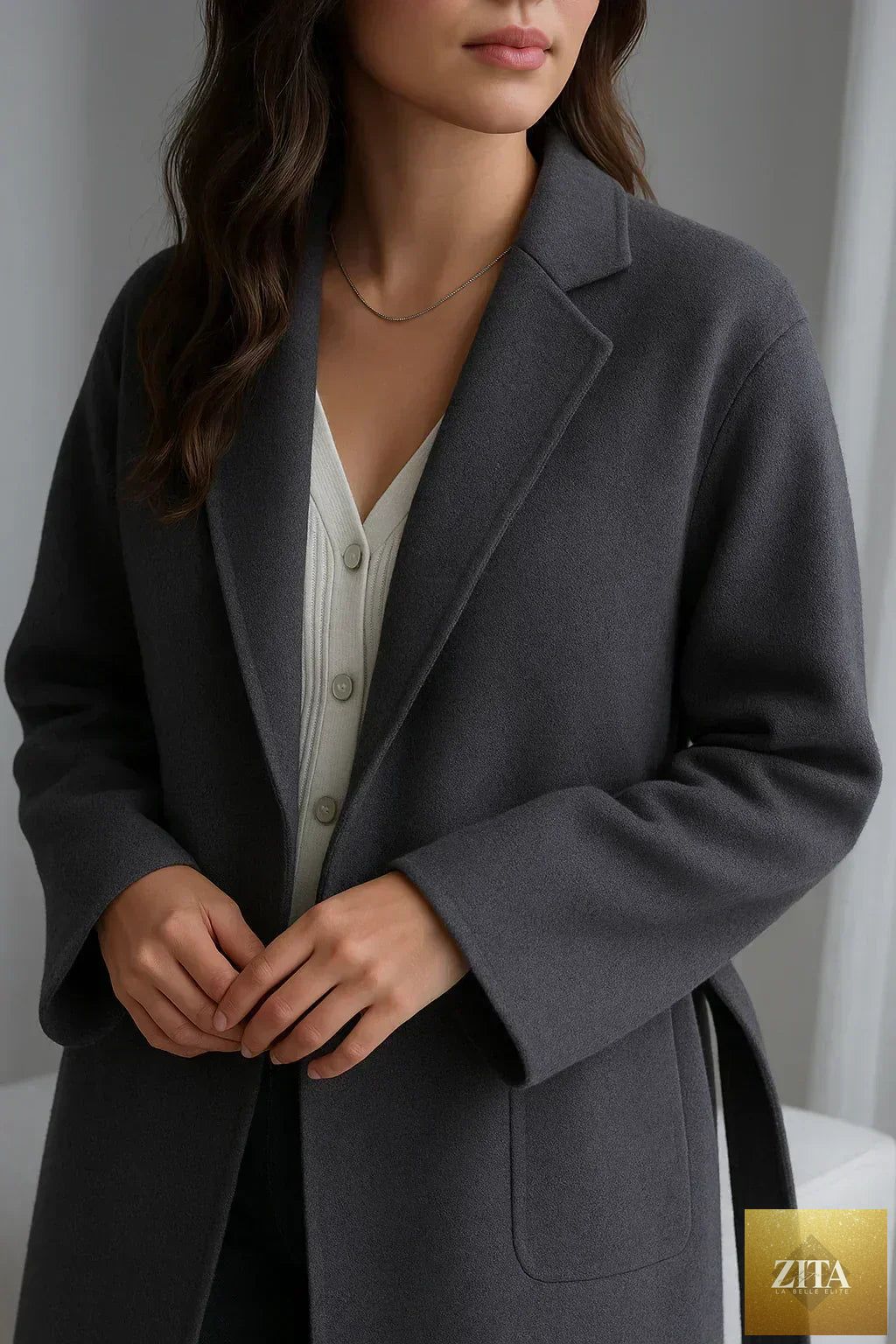 Korean wool coat for women by Zita La Belle Elite, elegant autumn and winter jacket with a stylish, warm design.