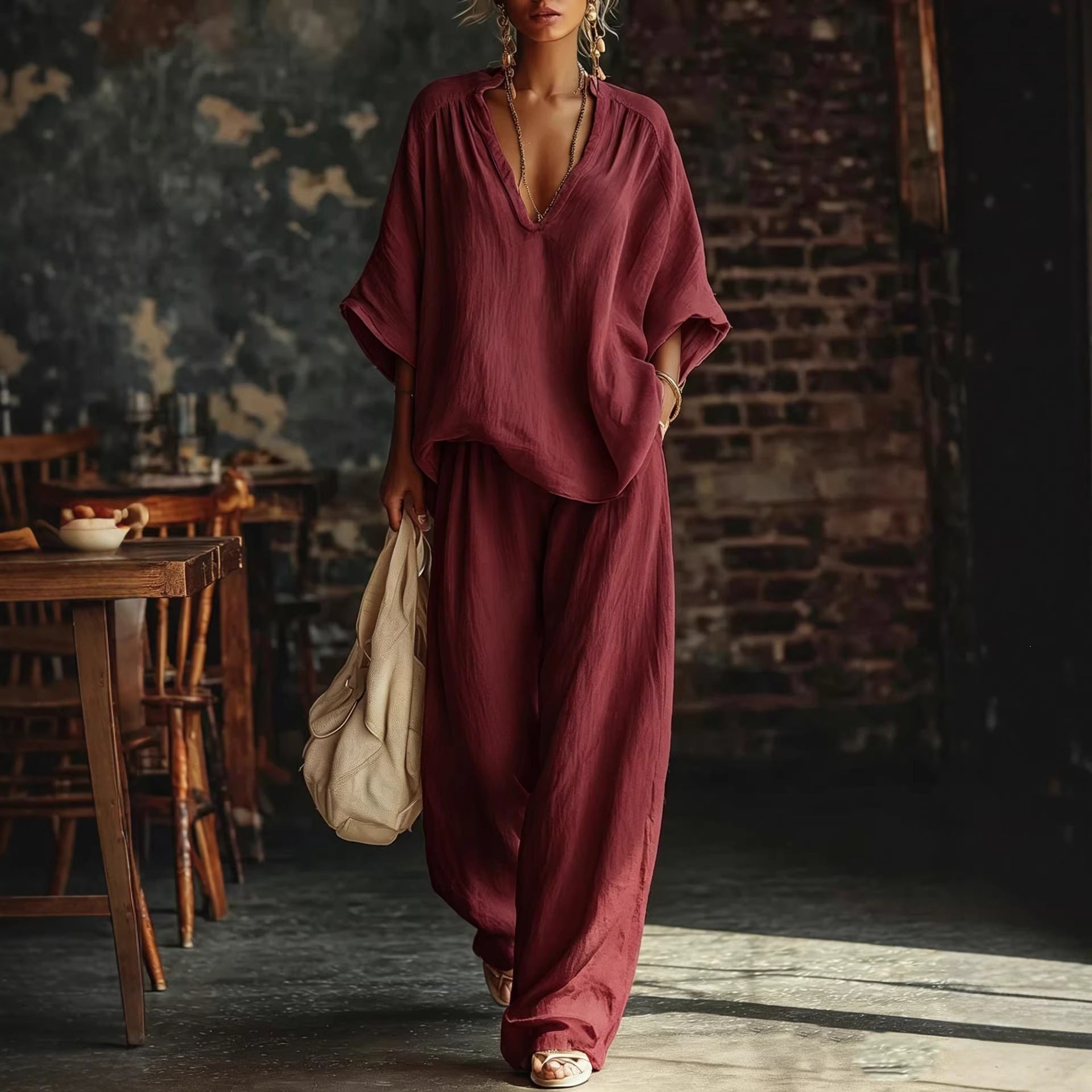 FitiqueFit casualwear V-neck loose short-sleeve top and pants set in five colors, featuring a relaxed fit and comfortable style.