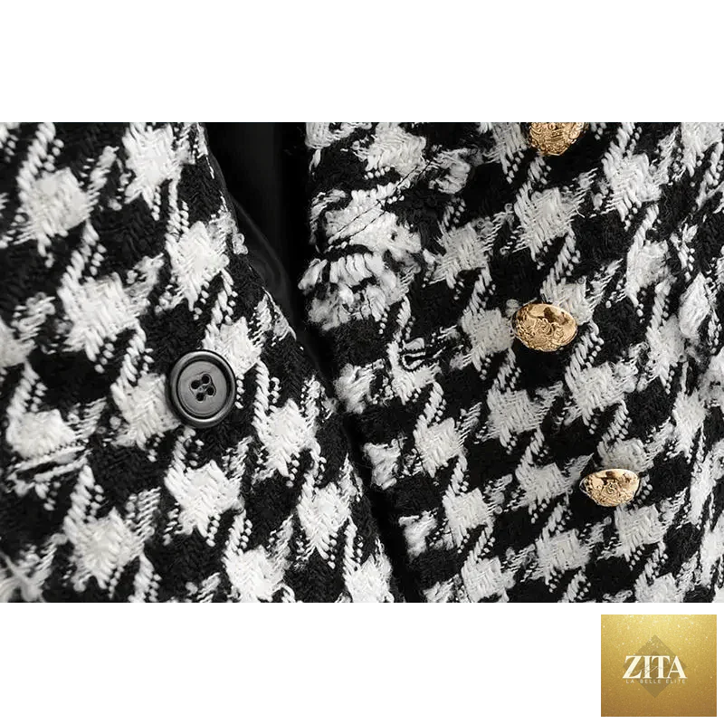 Black tweed jacket for women with tassel accents, houndstooth pattern, suitable for office and autumn fashion by Stevvex.
