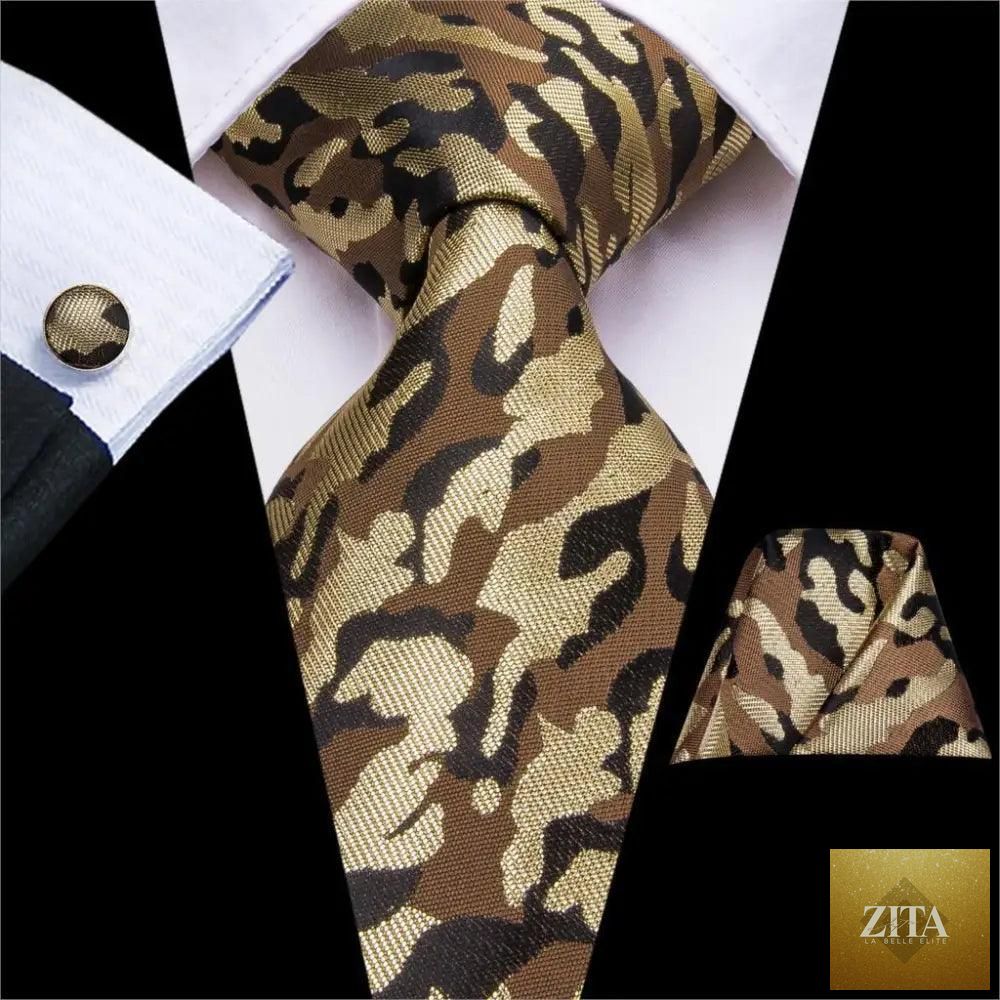 Elegant men's yellow gold tie set with matching handkerchiefs and cufflinks, perfect for weddings and formal suits by Stevvex.