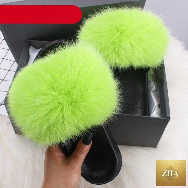 Stevvex indoor fur summer flat sandals for women, plush fuzzy open-toe slides with fox fur and feather accents.