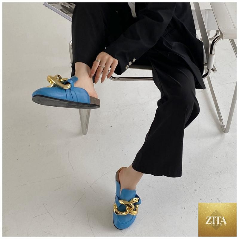 Stevvex women's summer flat sandals with metal chain design, closed-toe slip-on shoes, round toe, low heels, casual slides, gold accents.