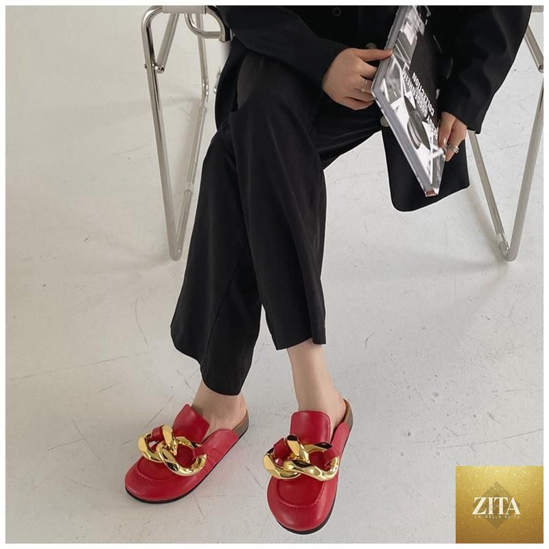 Stevvex women's summer flat sandals with metal chain design, closed toe, slip-on style, low heels, casual round toe slides.