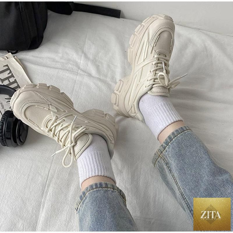Elegant women's Stevvex sneakers with lace-up design, thick platform, leather material, ideal for casual walking and everyday wear.