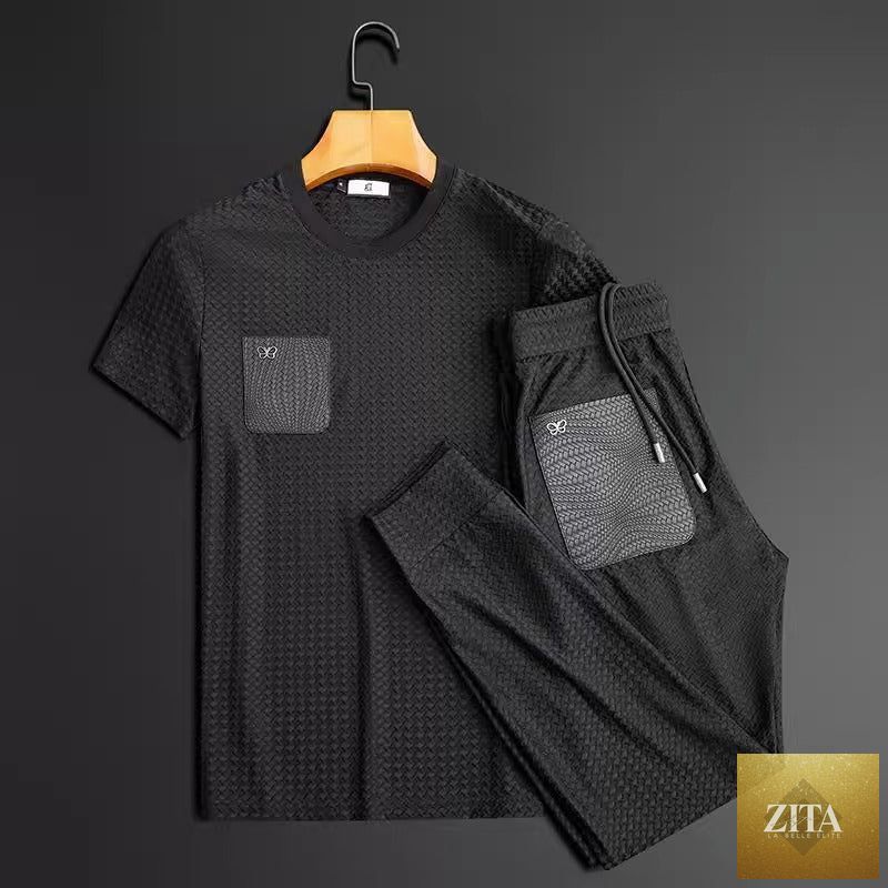 Slim fit men's short sleeve shirt from FitiqueFit, featuring anti-wrinkle fabric and a modern, tailored design.