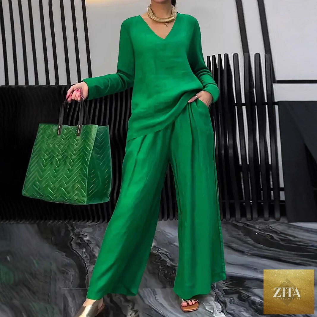 FitiqueFit solid color long sleeve top and pants two-piece travel set, casual comfortable clothing for travel or lounging.