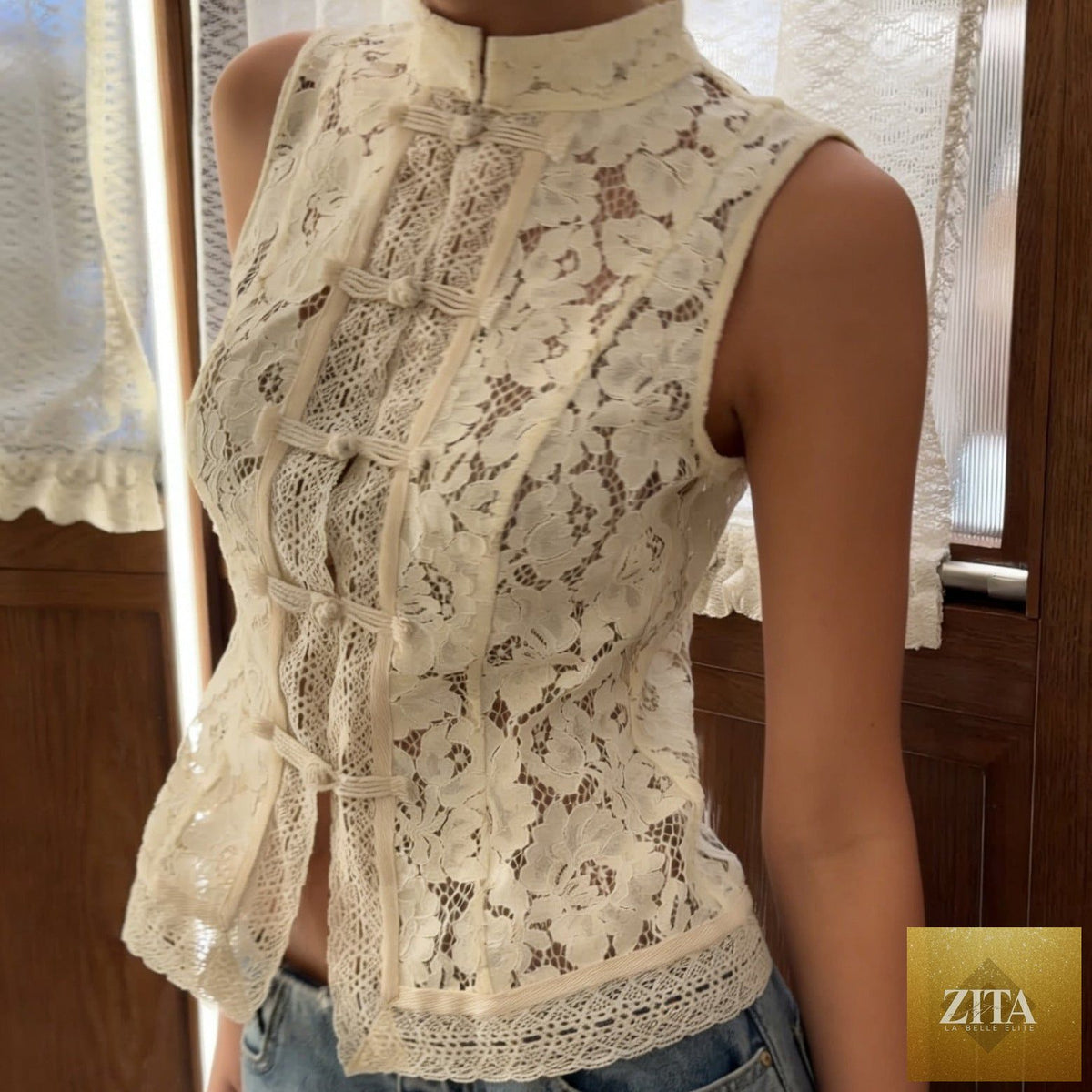 Zita La Belle Elite lace crochet sleeveless top with stand collar, slim fit, available in three colors, size S to L.