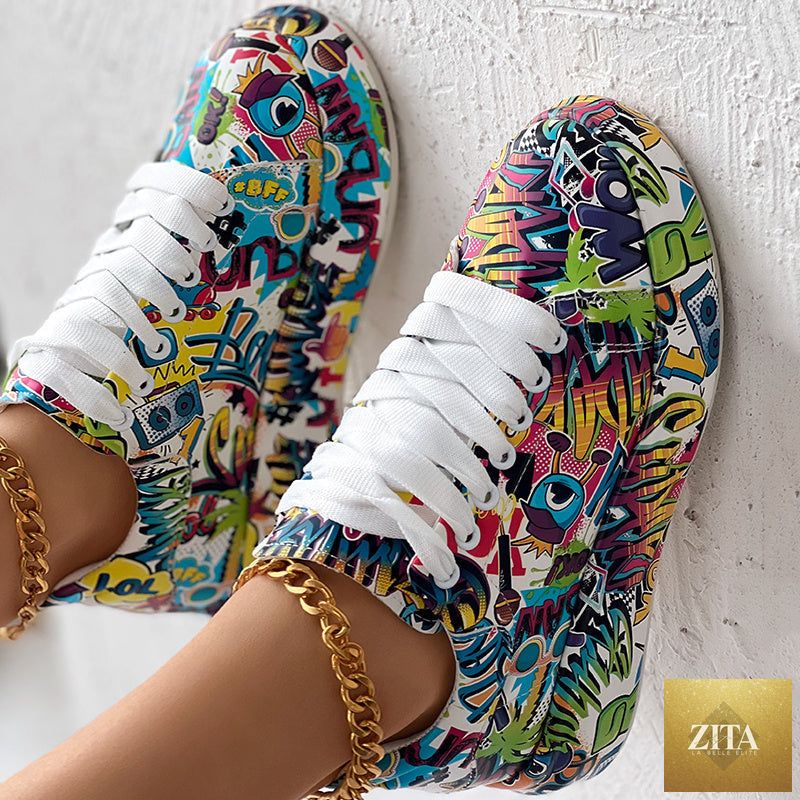 Women’s FitiqueFit round-toe lace-up sneakers with thick soles and casual print design, ideal for everyday comfort and style.