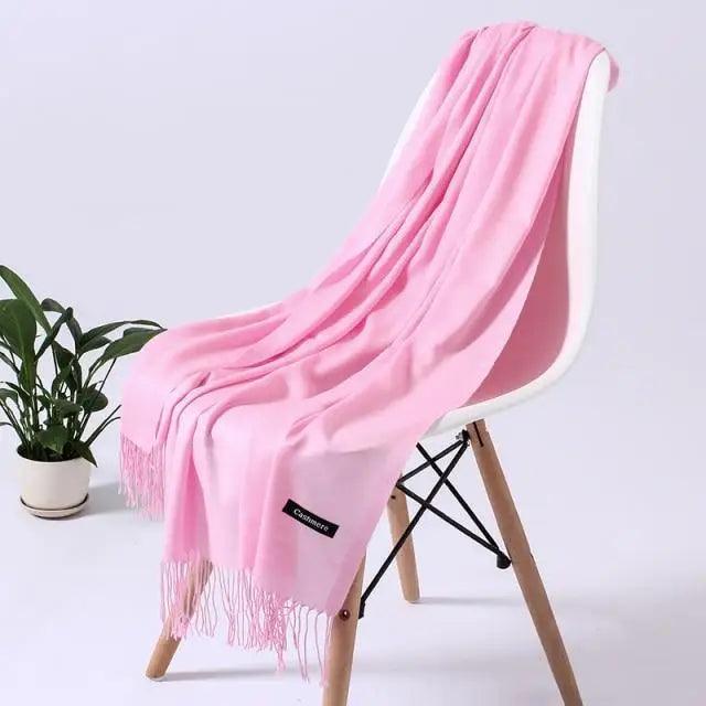 Stevvex women's long winter scarf with soft, warm fabric, styled as a fashionable wrap or shawl for women in winter.