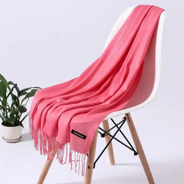 Stevvex women's long winter scarf, soft and warm shawl wrap with a stylish touch for cold weather.