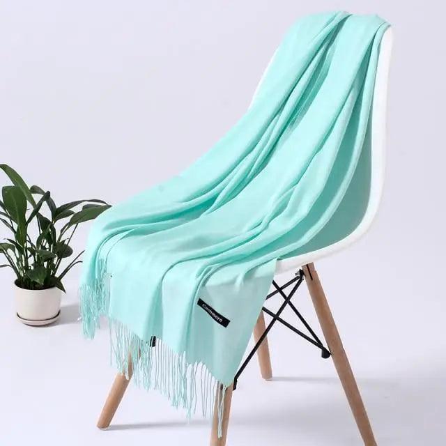 Stevvex winter long women’s scarf, soft warm shawl with elegant wrap design, perfect for winter fashion and cozy styling.
