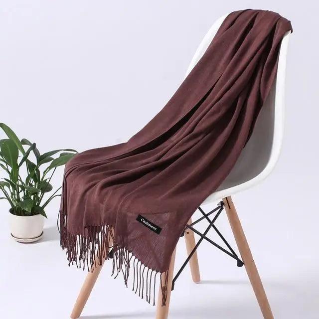 Long soft winter scarf for women by Stevvex, cozy wrap with stylish design, perfect for cold weather and layered fashion.