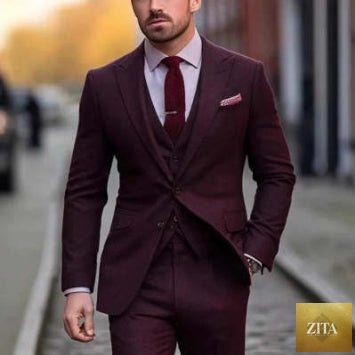 Men's slim-fit luxury suit by MANDOTOS, tailored fit in light fabric, shown on a model with a classic style and modern cut.