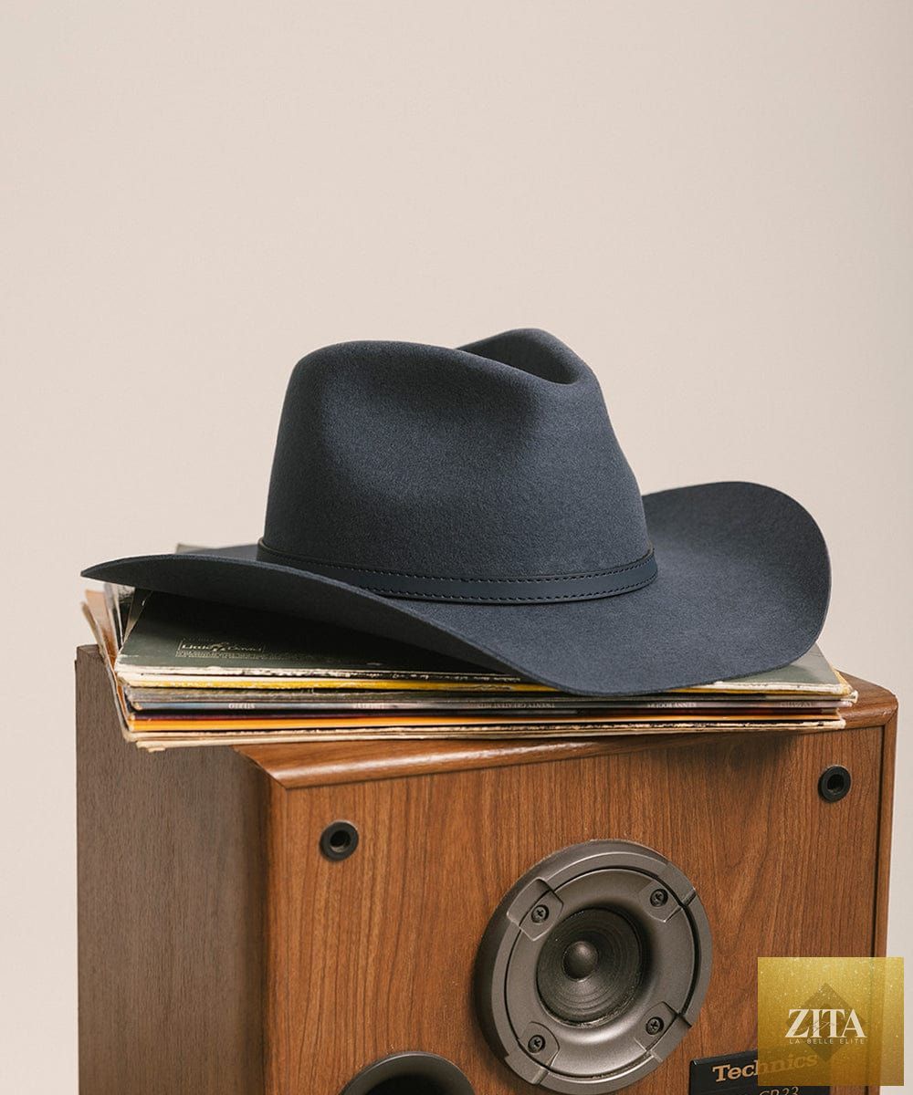 GIGI PIP Dean Rancher cowboy hat made of felt, featuring a wide brim and classic Western style, shown from the front.