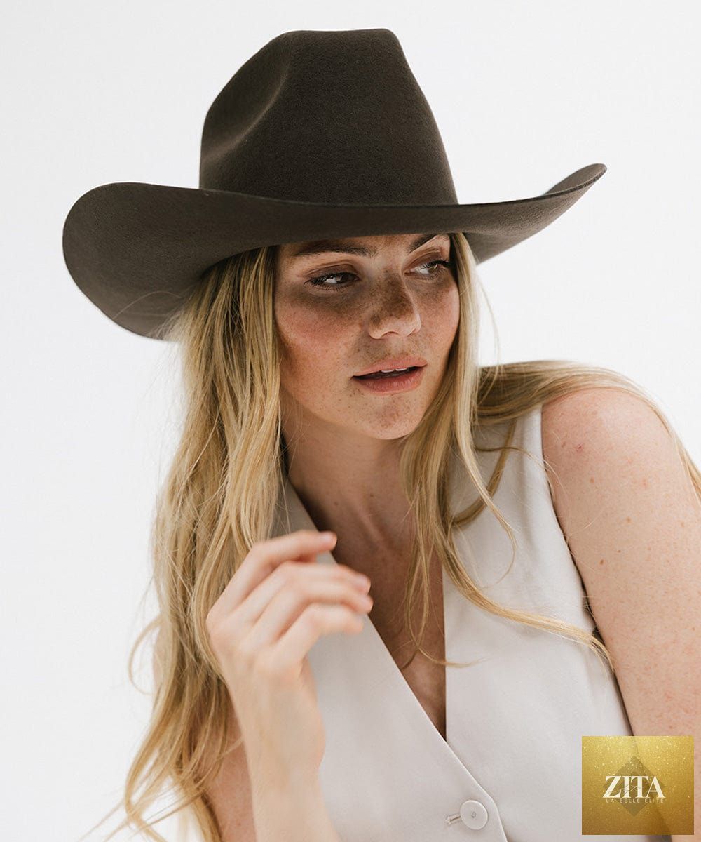 GIGI PIP Lane cowboy hat made of felt with a brick-colored top, classic western style, and wide brim.