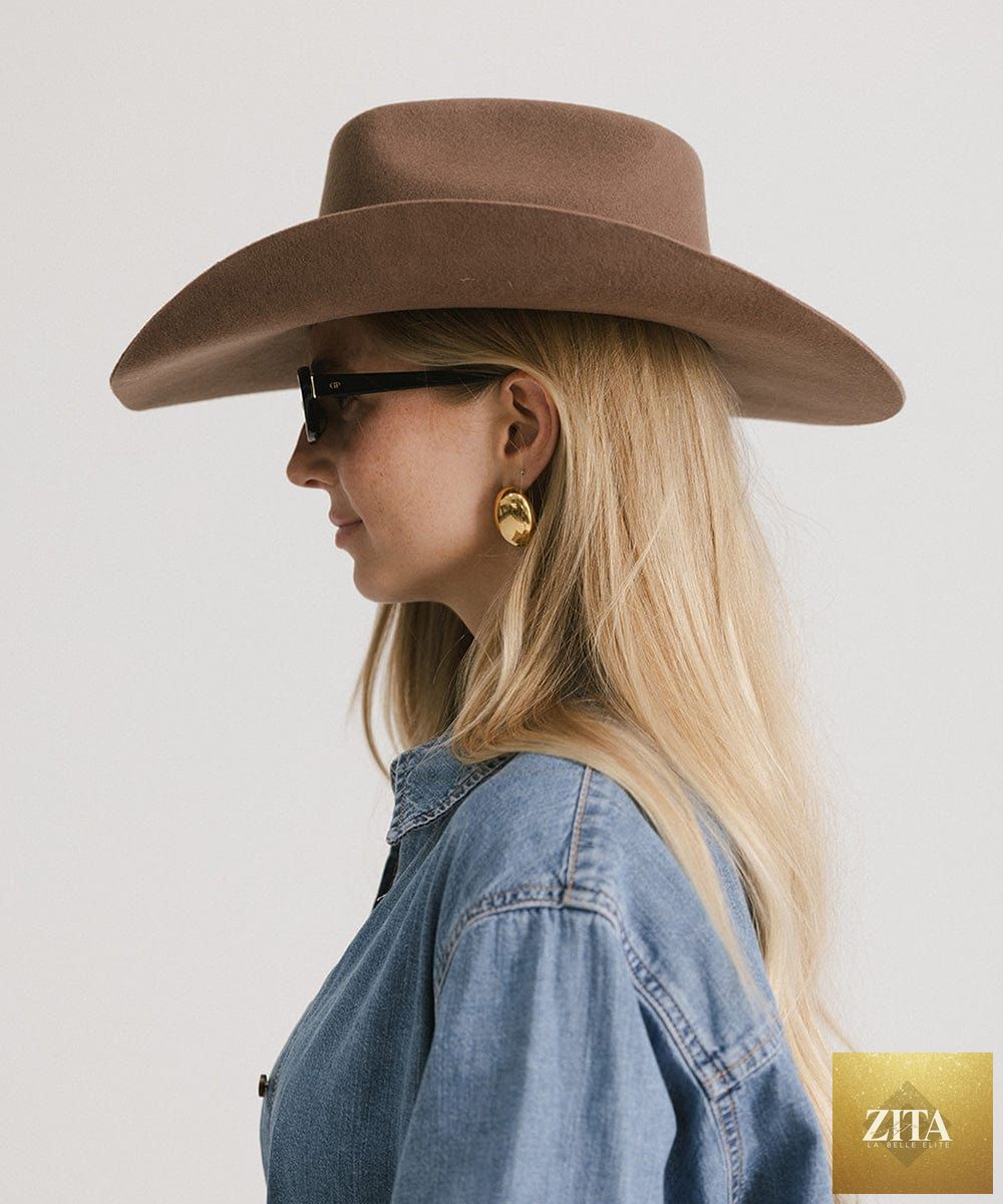 GIGI PIP Shane cowboy hat made of felt, featuring a wide brim and classic Western style, displayed on a neutral background.
