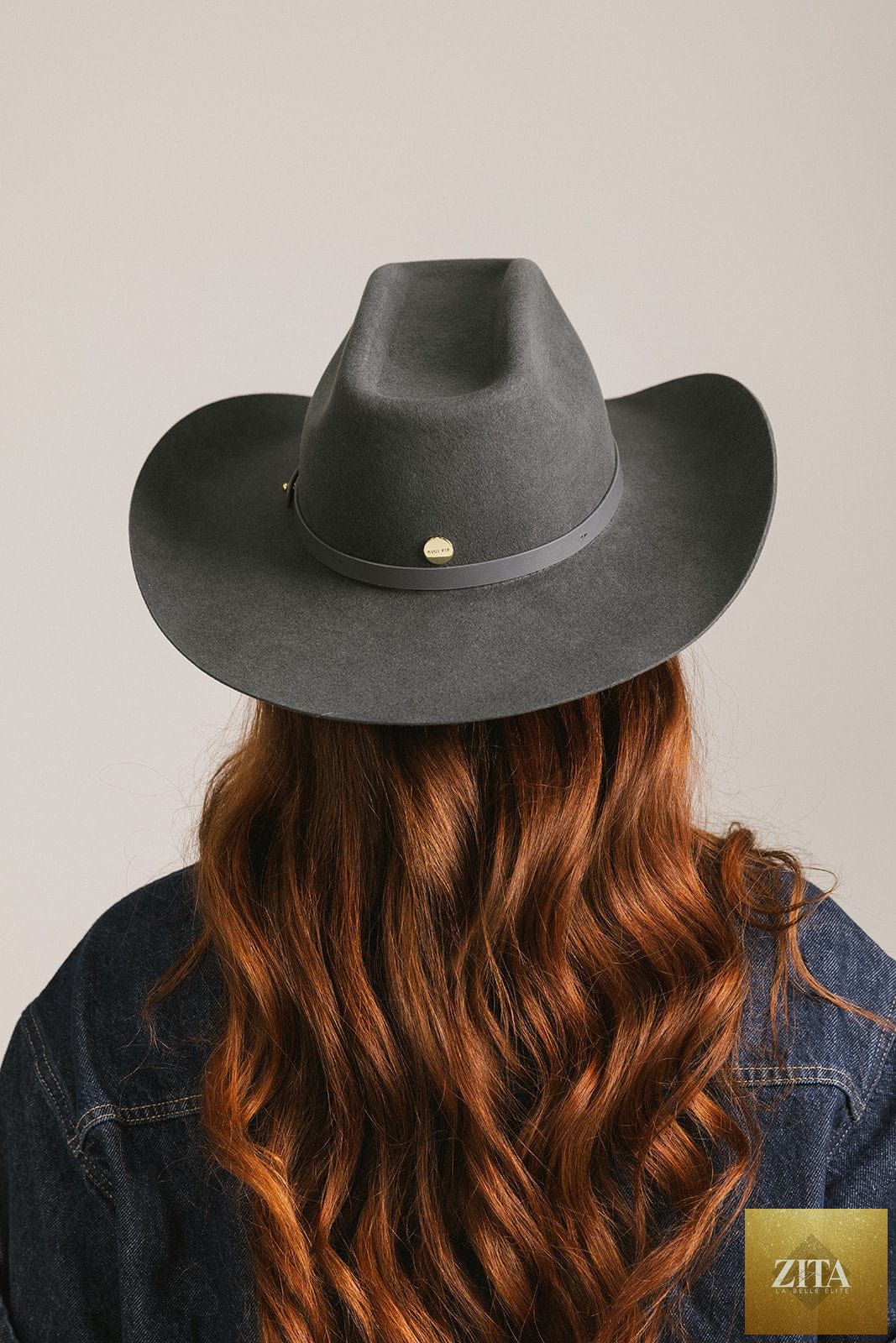 GIGI PIP Shane cowboy hat made of felt, featuring a wide brim and classic Western style, shown in a natural profile view.