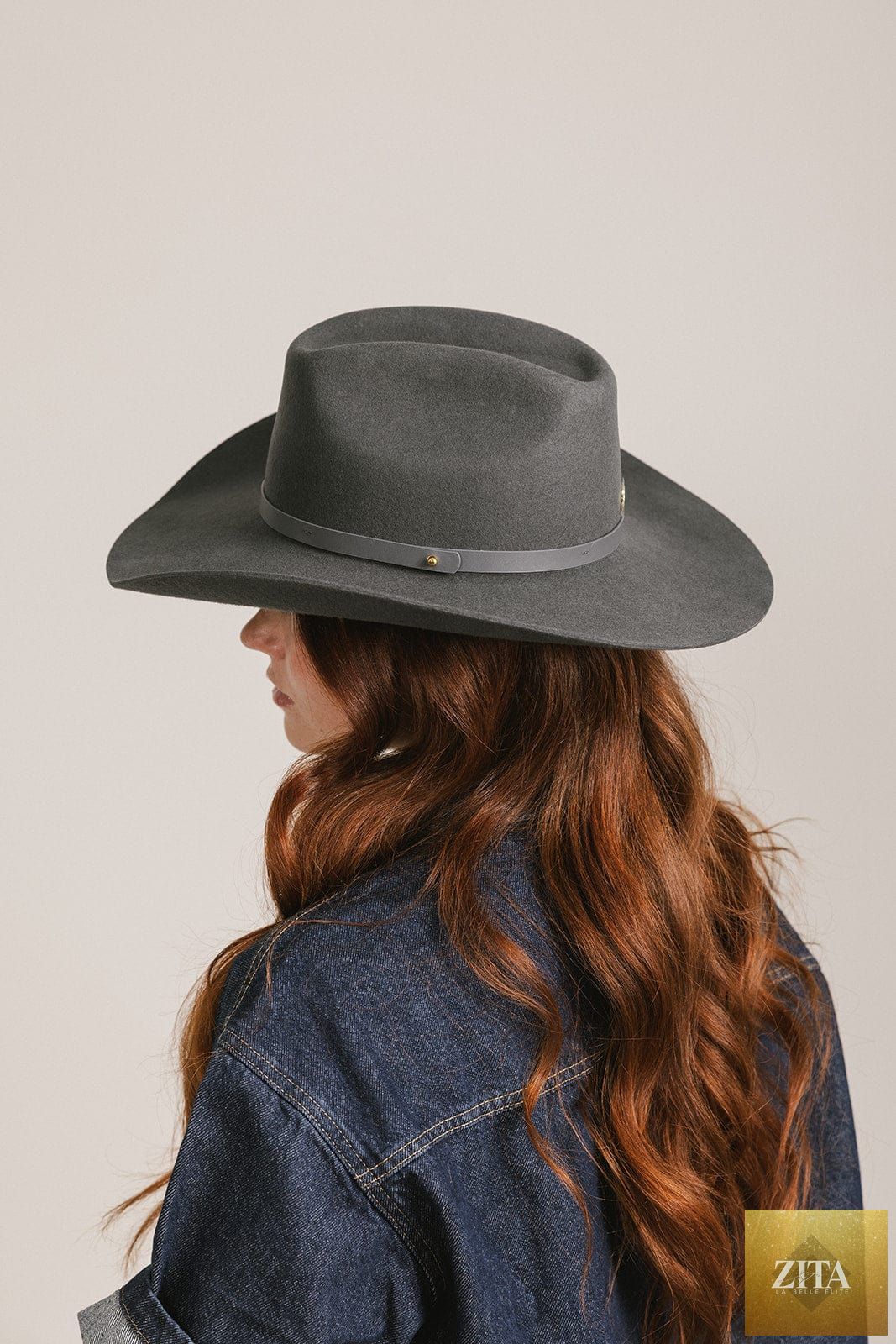 GIGI PIP Shane cowboy hat made of felt with a wide brim and classic Western style, shown on a neutral background.