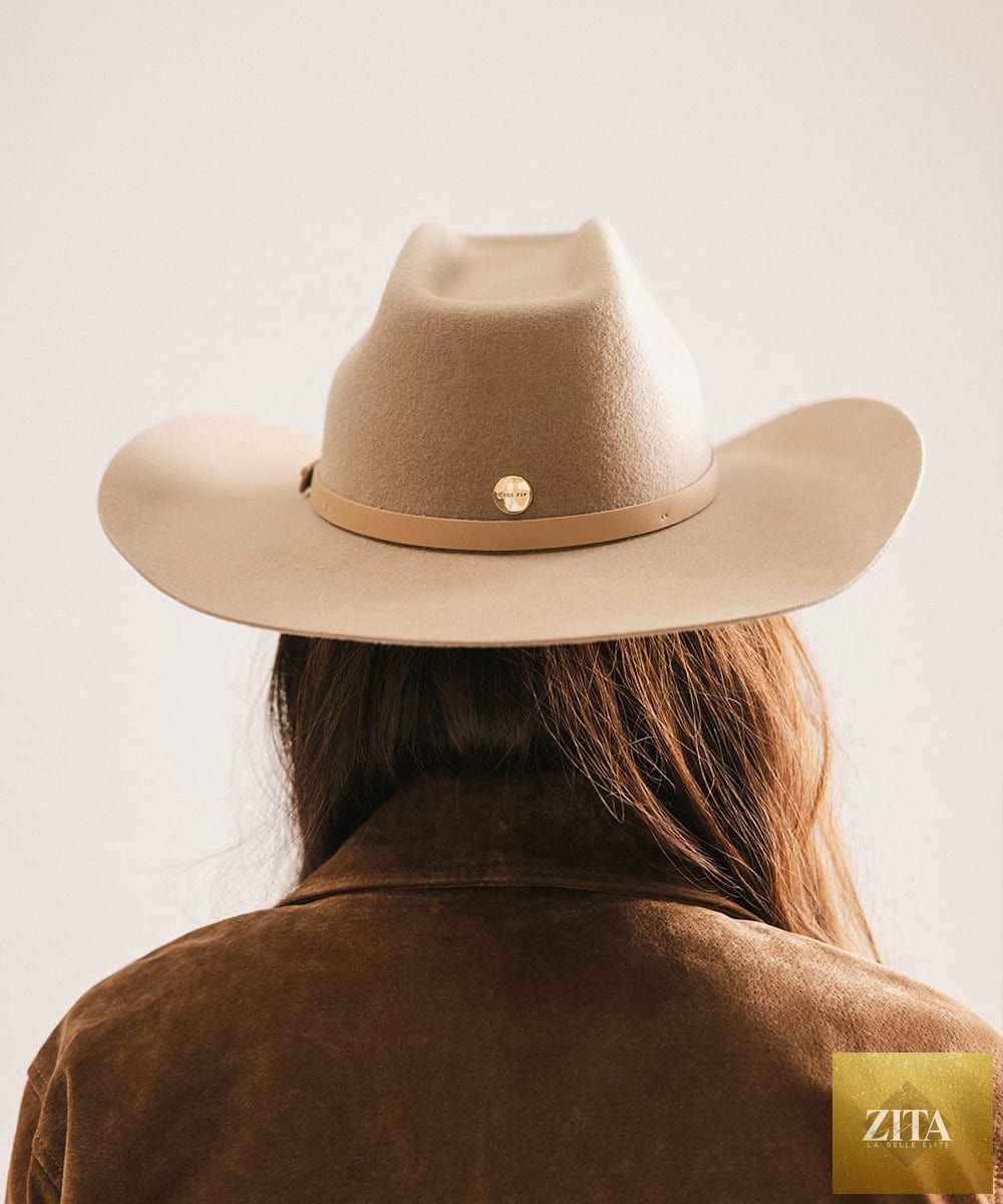 GIGI PIP Shane cowboy hat made of felt with a wide brim and classic western style, shown from a front angle.