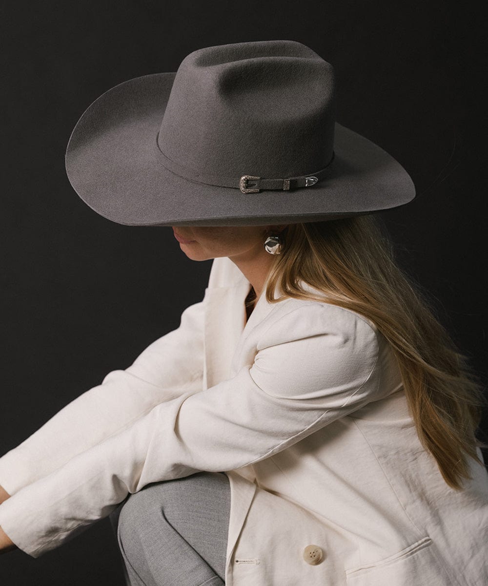 GIGI PIP Teddy Cattleman cowboy hat made of felt, featuring a classic western style with a wide brim and decorative band.