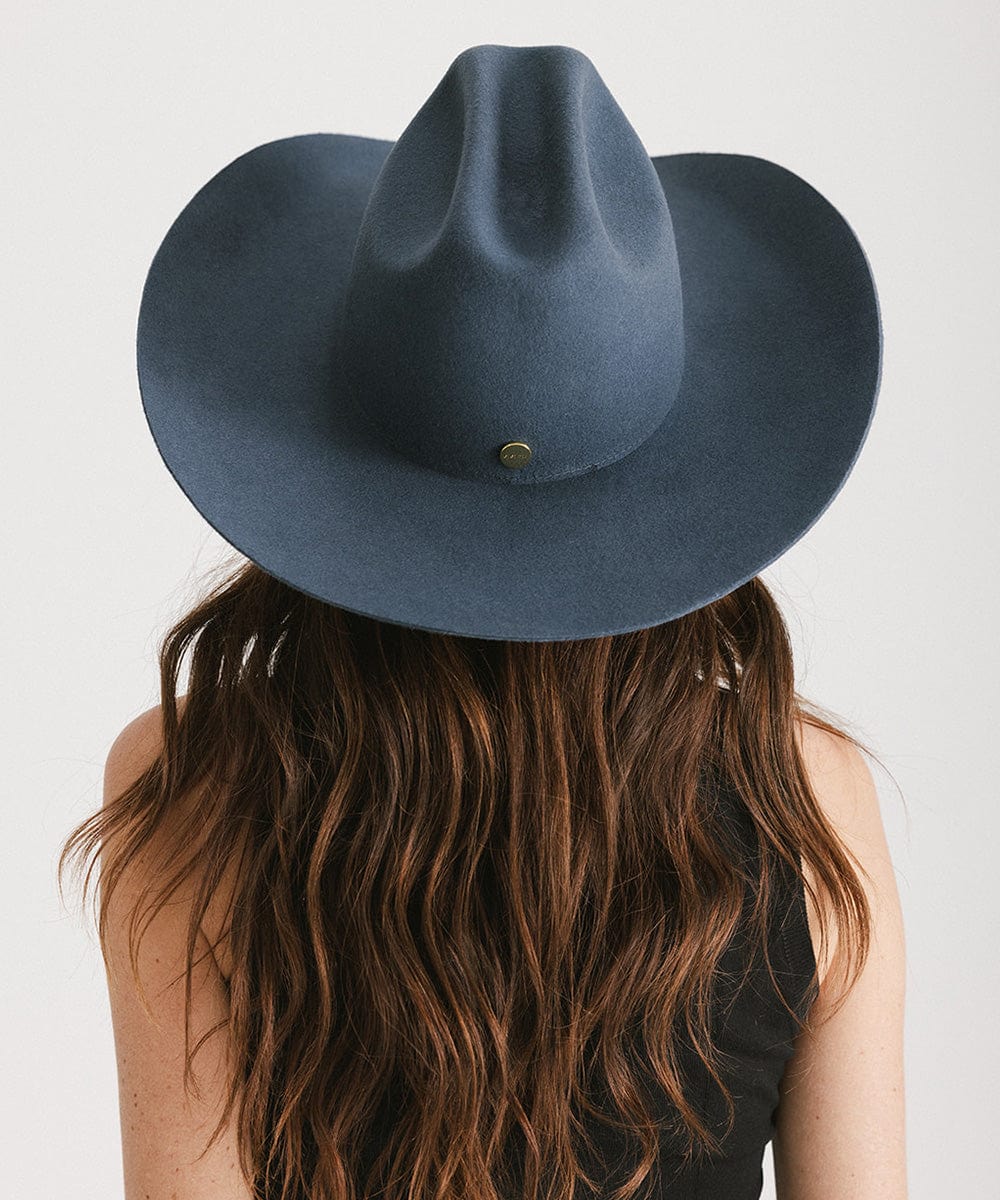 GIGI PIP Teddy Cattleman cowboy hat made of felt with a wide brim and classic Western style.