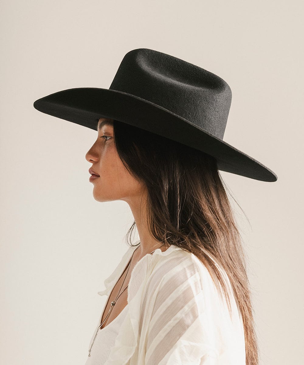 GIGI PIP Teddy Cattleman Cowboy Hat made of felt with a wide brim and classic Western style.