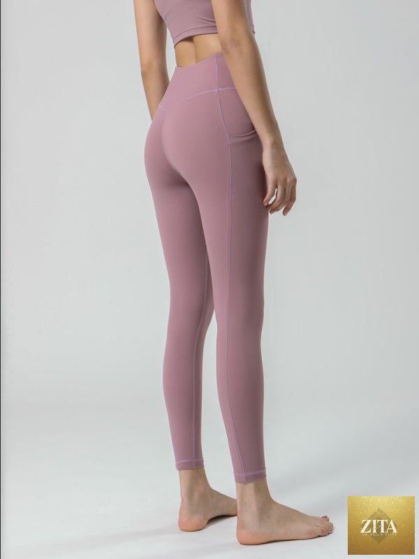 Lady Ros women's high-waist yoga capri pants in double brushed ultra-soft fabric, shown in a close-up view.