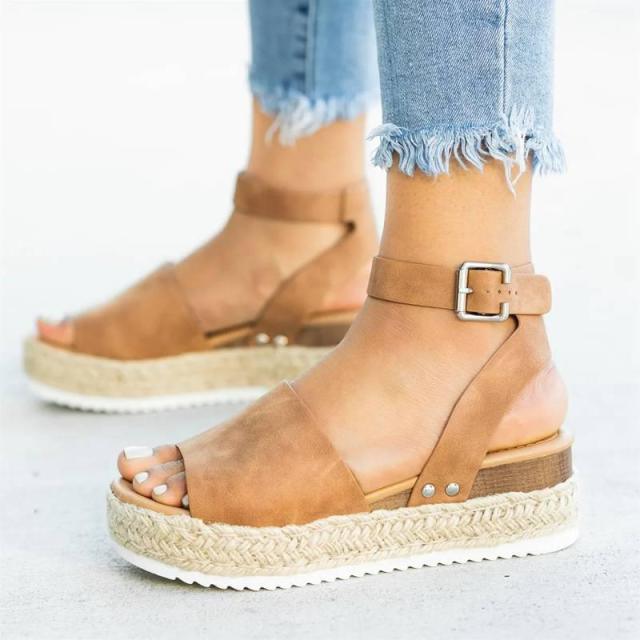 Stevvex women's leopard high heel sandals with thick platform, adjustable strap, belt buckle, perfect for summer.