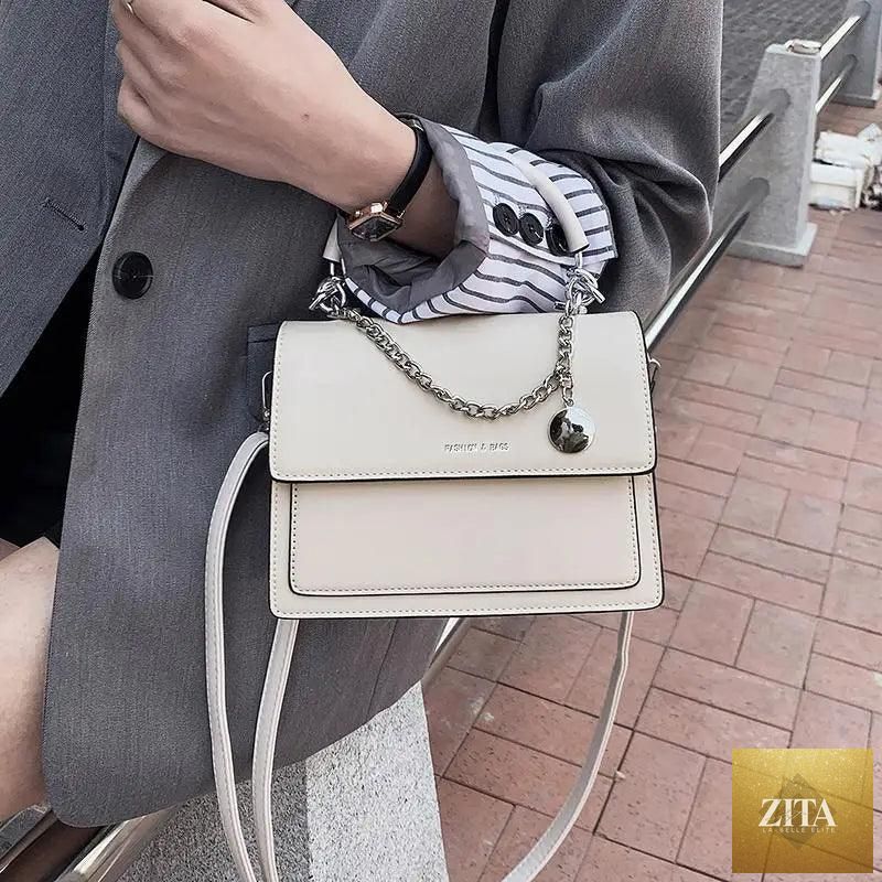 Elegant genuine leather women's handbag by Stevvex with large capacity, stylish PU shoulder bag for women.