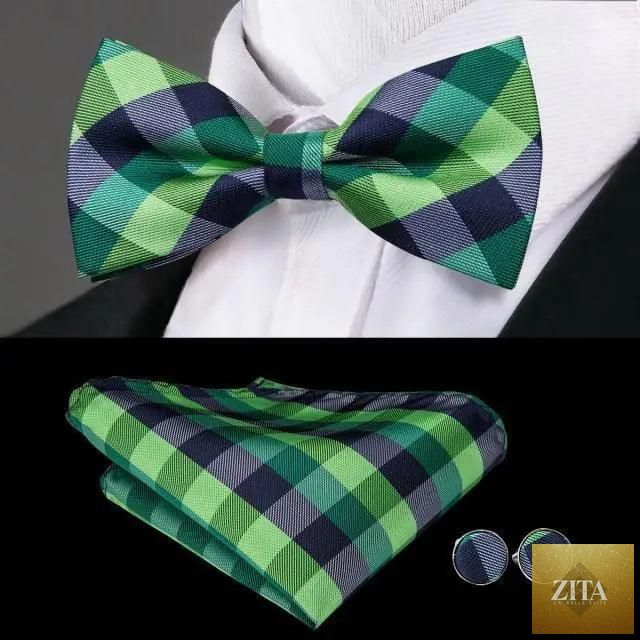 Beige silk butterfly bow tie and cufflink set for men, elegant wedding or prom accessory from Stevvex.