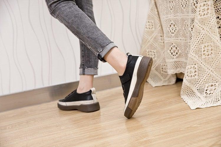 Stevvex luxury leather women's sneakers with spring casual design, soft and comfortable flat shoes for walking and everyday wear.
