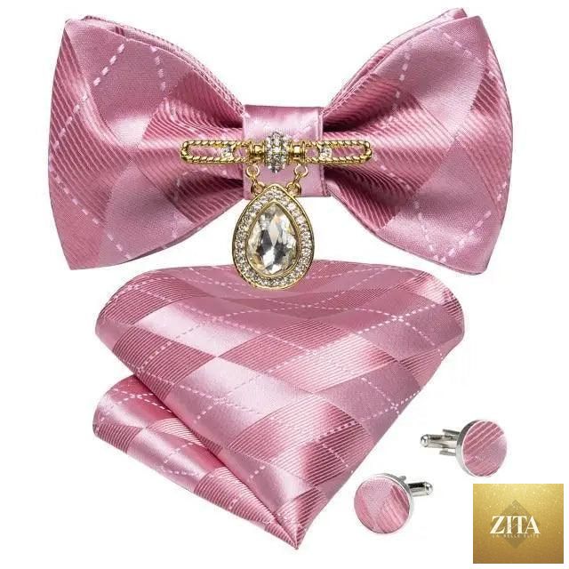 Stevvex luxury pink silk men's bow tie featuring a solid design, suitable for business, wedding, and elegant occasions.