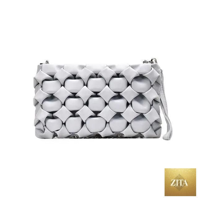 Elegant genuine leather Stevvex handbag with metal chain strap, featuring a stylish clutch and shoulder bag design for women and girls.