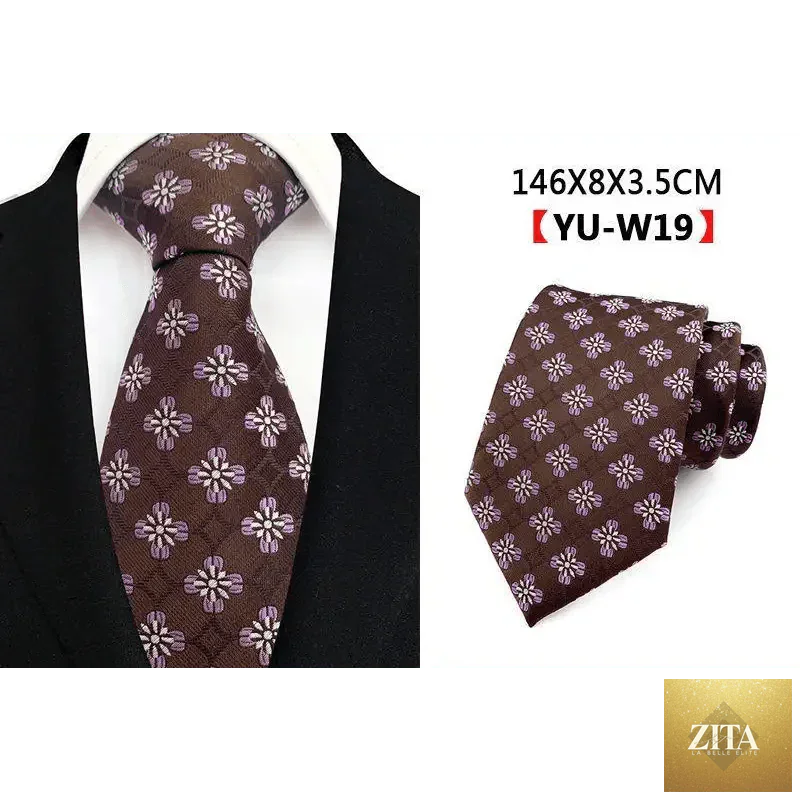 Stevvex men's silk wedding and business necktie featuring an elegant design, suitable for office and formal occasions.