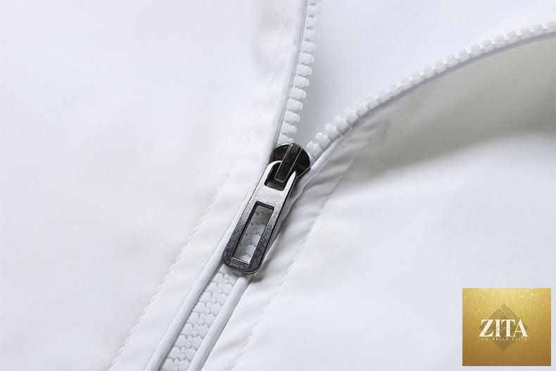 Men's lightweight blue windbreaker jacket by Stevvex, casual slim-fit outdoor waterproof coat for spring and autumn.