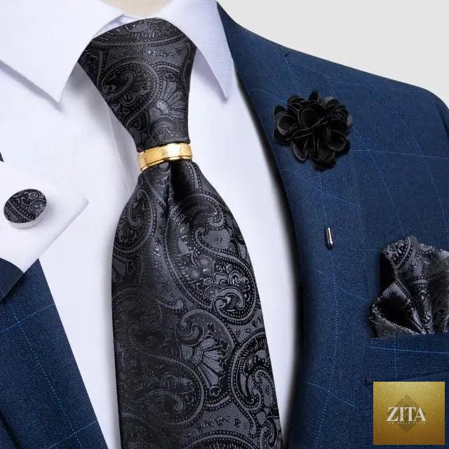 Men's luxury red silk necktie and matching cufflinks set by Stevvex, ideal for weddings, business, or elegant occasions.