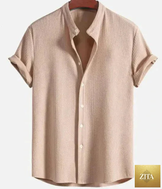 Mandotos men's Summer Breeze short sleeve shirt in lightweight fabric with a relaxed fit and casual design.