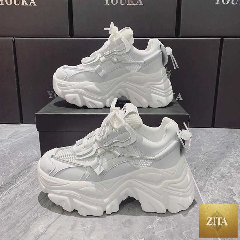 White Stevvex thick platform sneakers for women, lace-up vulcanized shoes, stylish lightweight trainers for walking and casual wear.