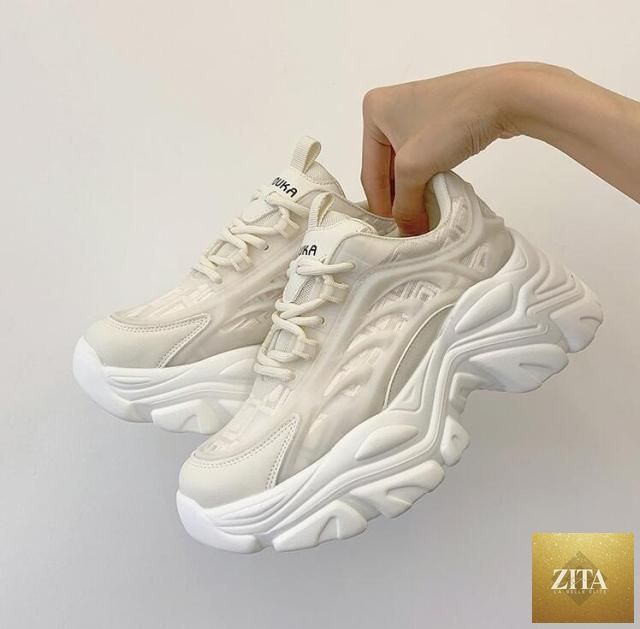 White Stevvex women's platform sneakers with thick soles, lace-up design, lightweight and comfortable vulcanized tennis shoes.