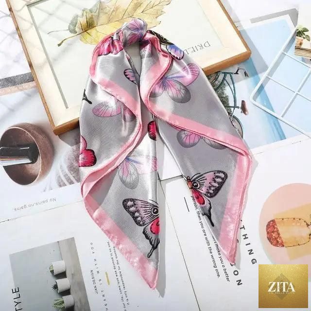 Stevvex multi-functional square silk scarf 60x60cm as a headband, hairband, or neck accessory in elegant satin fabric.