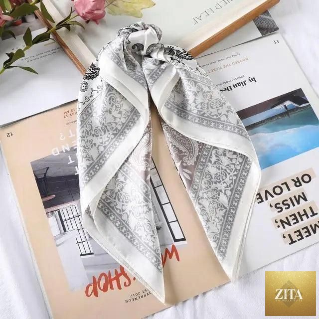 Stevvex multi-functional square silk scarf 60x60cm as headband, hairband, or neck accessory made of satin fabric.