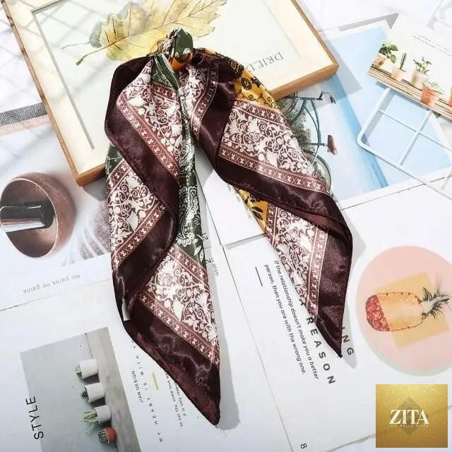Stevvex multi-functional square silk scarf, 60x60cm, versatile headband and hair accessory in elegant satin fabric.