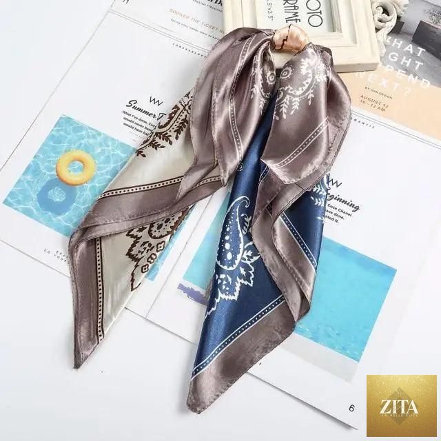 Stevvex multi-functional square silk scarf, 60x60cm, as a headband or hair accessory, made of soft satin fabric.