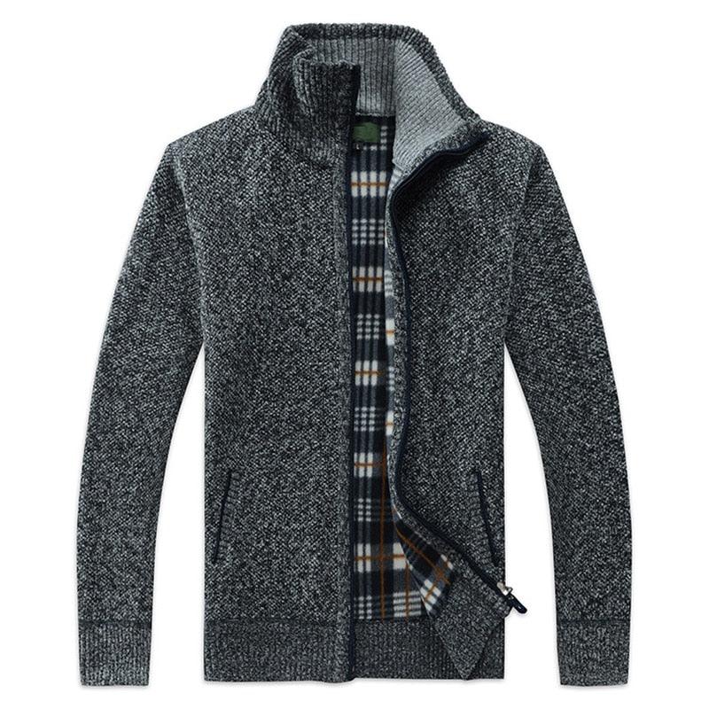 Stevvex men's slim fit fleece jacket in black, featuring a hood, soft warm fabric, and a casual elegant winter design.